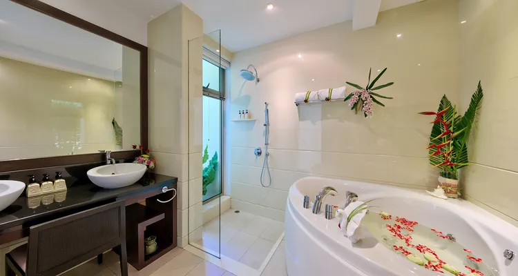 La Lagune - 4-Bed 4-Bath Villa_6