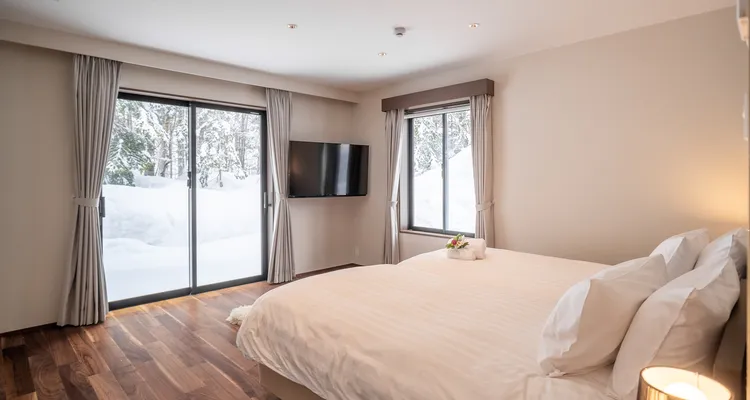 Jade Rabbit - 5 Bedroom Chalet_6