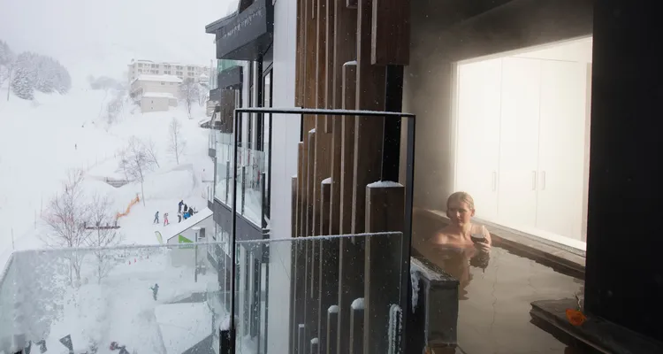 The Vale Niseko - 3 Bedroom Suite with Onsen (Dual Key)_5