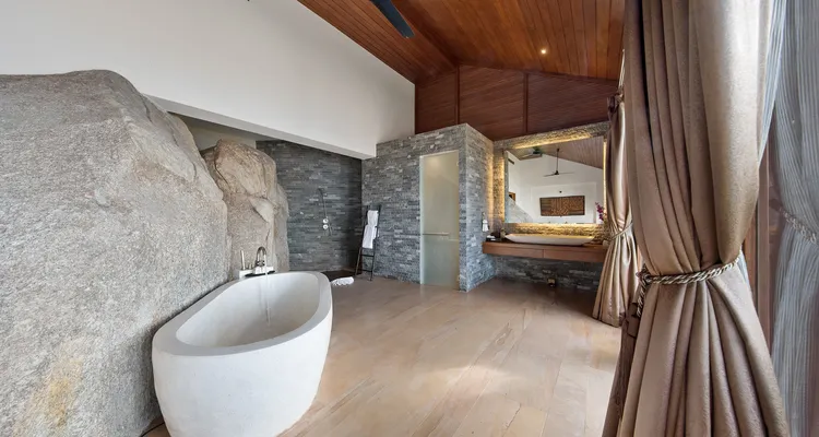 Baan Hinta - 4-Bed 4.5-Bath Villa_5
