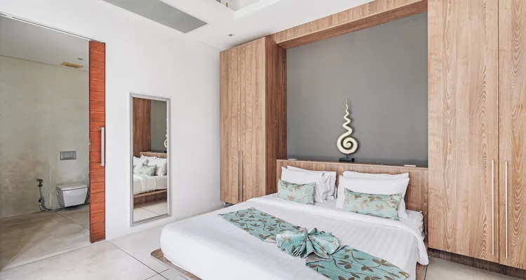 Villa Neung - 3-Bed 3-Bath Villa_1