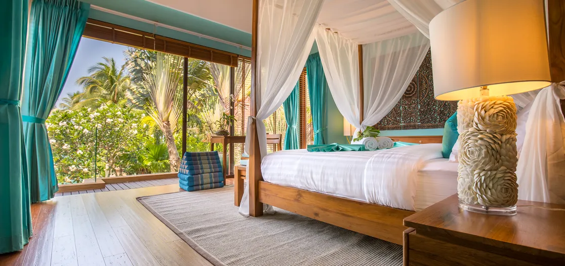 Dhevatara Cove Estate_12