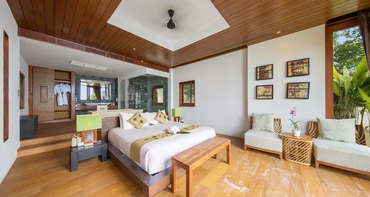 Baan Hinyai - 4-Bed 4.5-Bath Villa_1