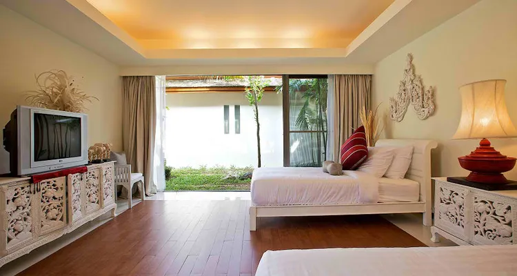 Baan Ban Buri - 3-Bed 3.5-Bath Villa_4