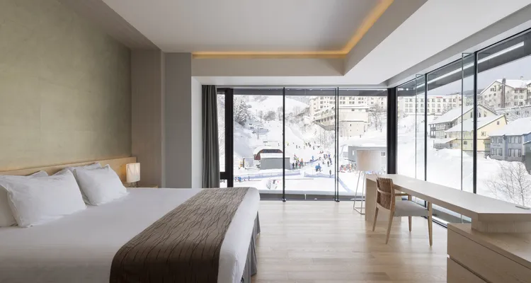 AYA Niseko - 3-Bed 2-Bath Ski Resort View_3