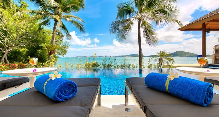 Dhevatara Residence Estate - Baan Benjamart_23