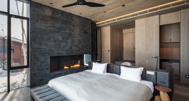 Corniche Hirafu - 4 Bedroom Chalet with Onsen_1