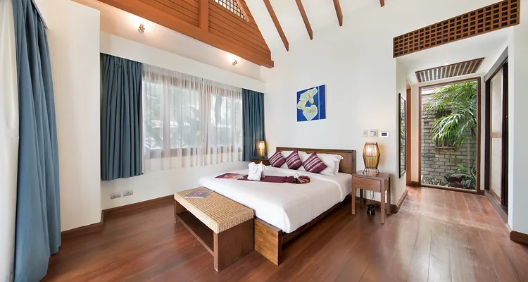 Baan Chao Lay - 4-Bed 4.5-Bath Villa_6